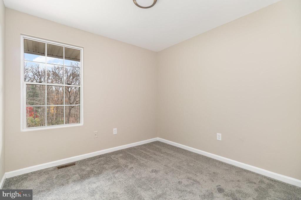 375 MEADOW TRAIL