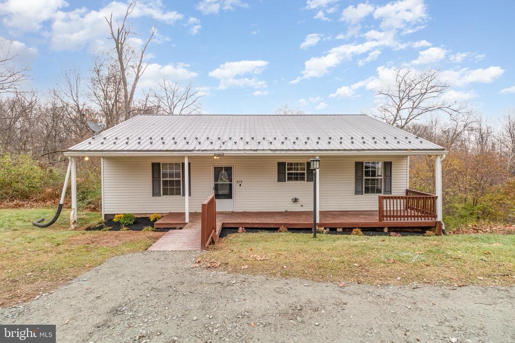375 MEADOW TRAIL