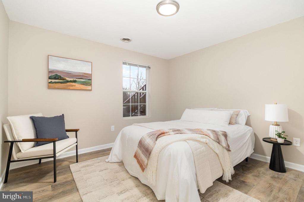 375 MEADOW TRAIL