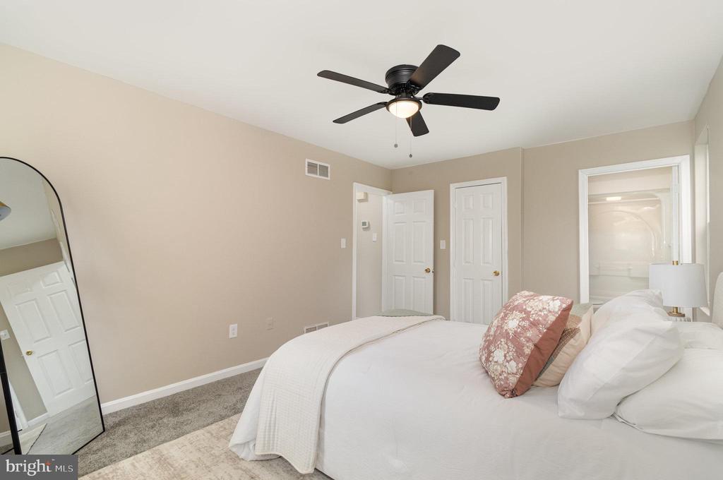 375 MEADOW TRAIL