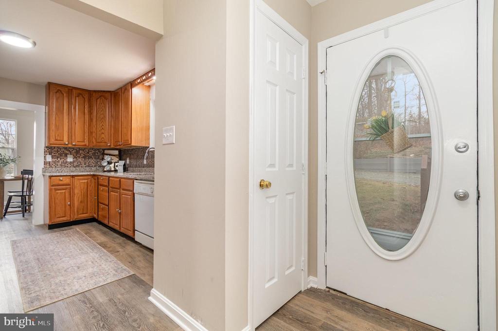 375 MEADOW TRAIL