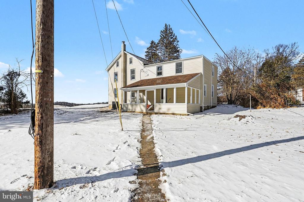 2689 STRICKHOUSER ROAD