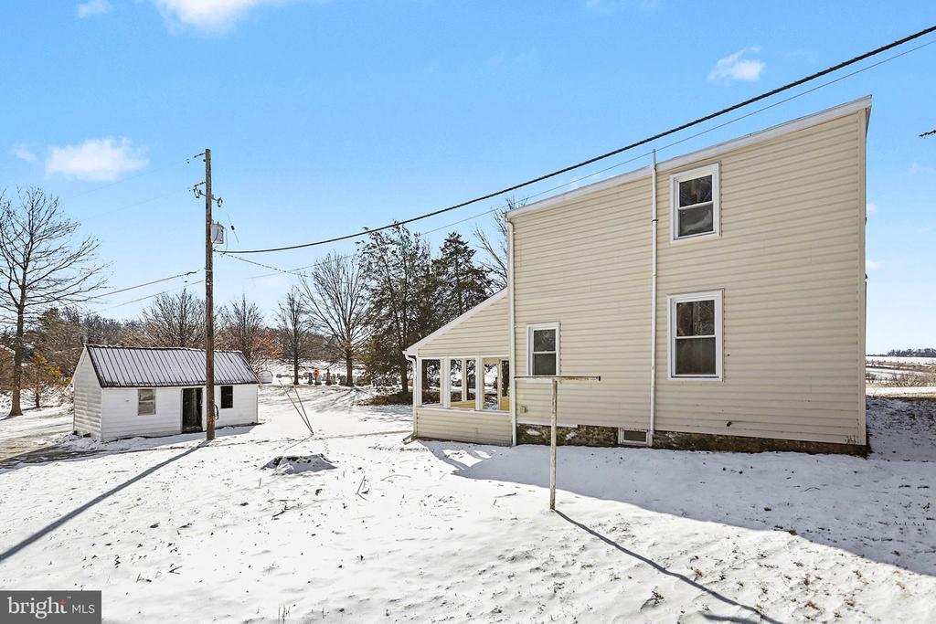 2689 STRICKHOUSER ROAD