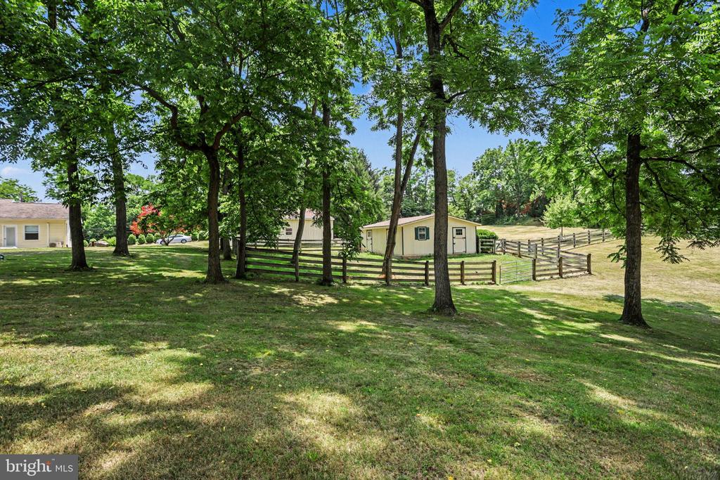 1144 OLD GETTYSBURG PIKE