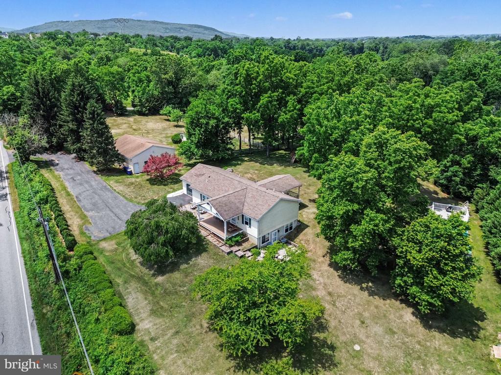 1144 OLD GETTYSBURG PIKE