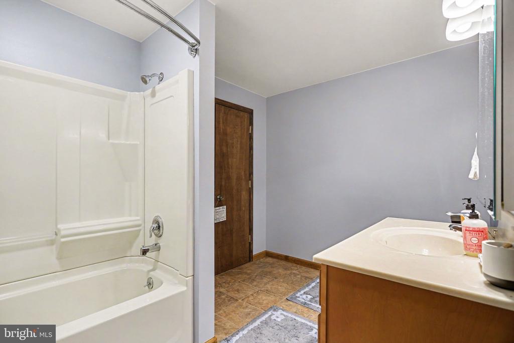 1144 OLD GETTYSBURG PIKE