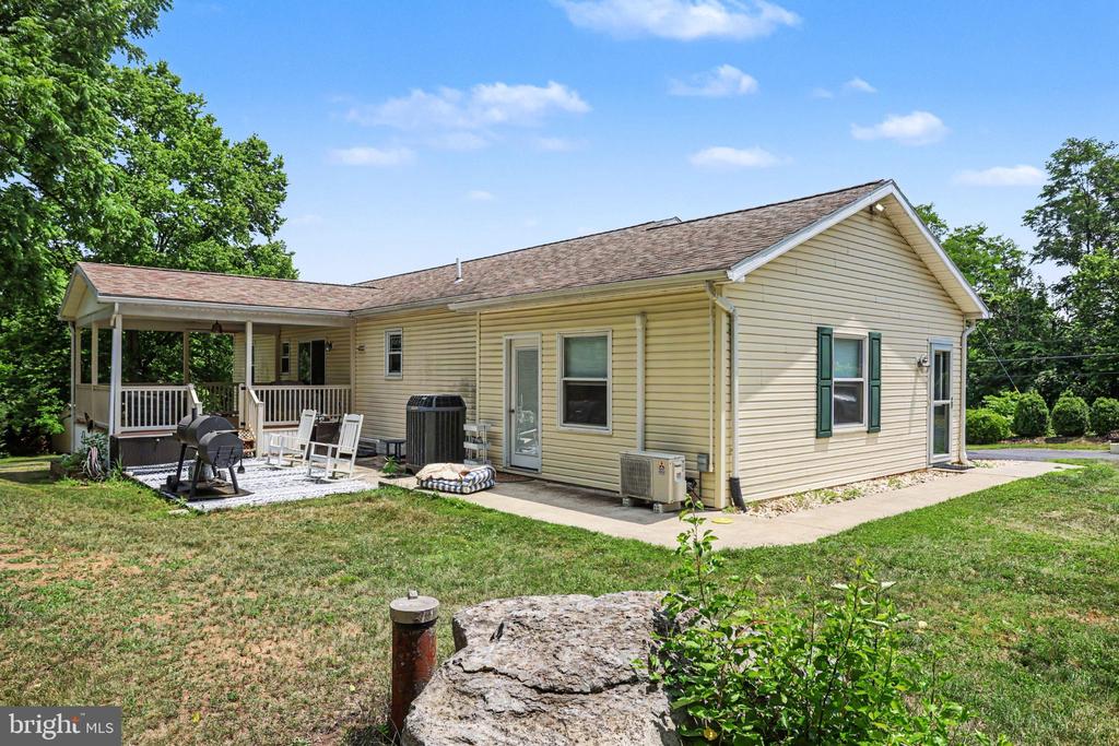 1144 OLD GETTYSBURG PIKE