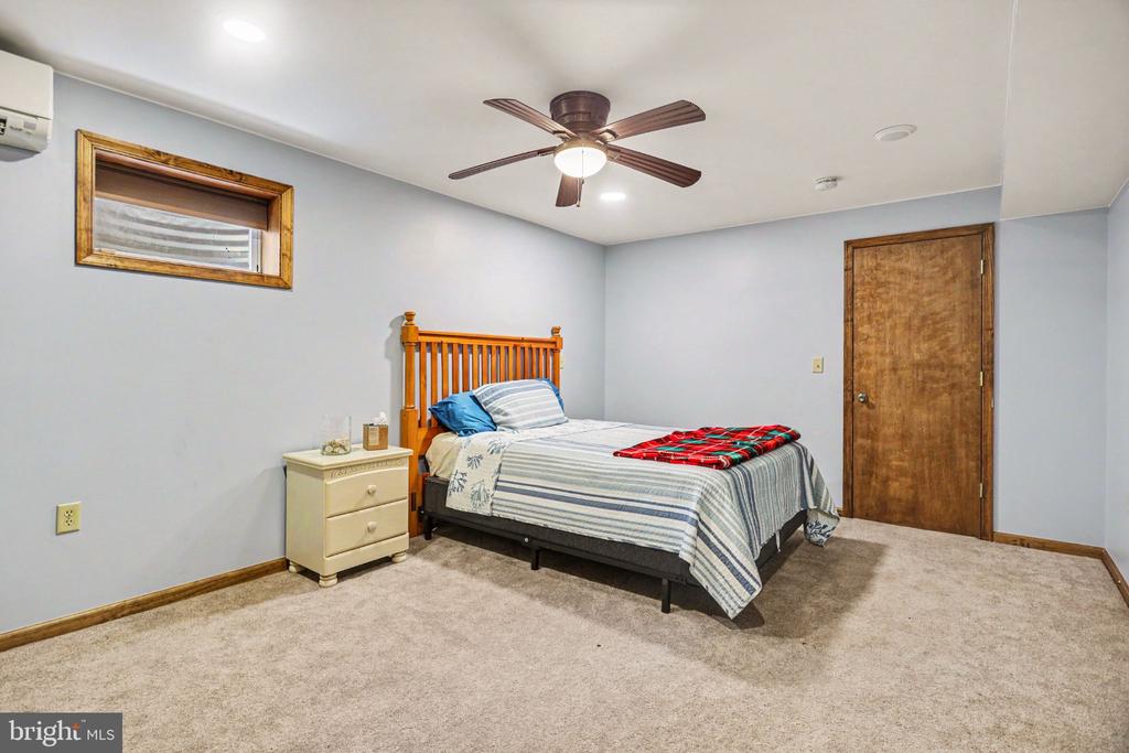 1144 OLD GETTYSBURG PIKE