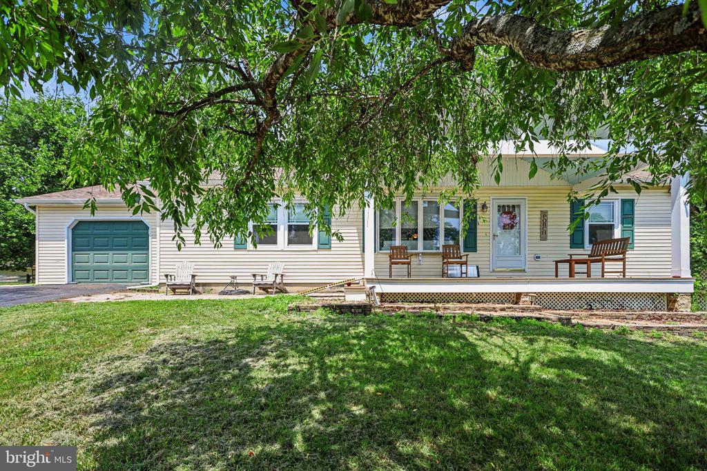 1144 OLD GETTYSBURG PIKE