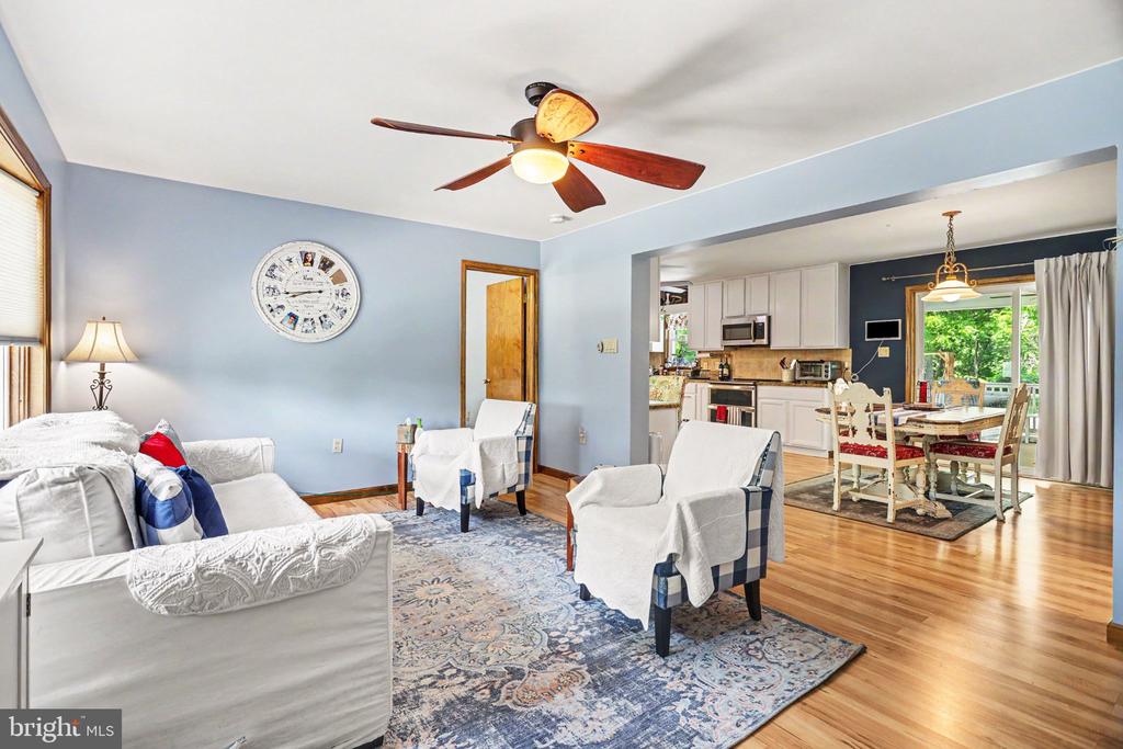 1144 OLD GETTYSBURG PIKE