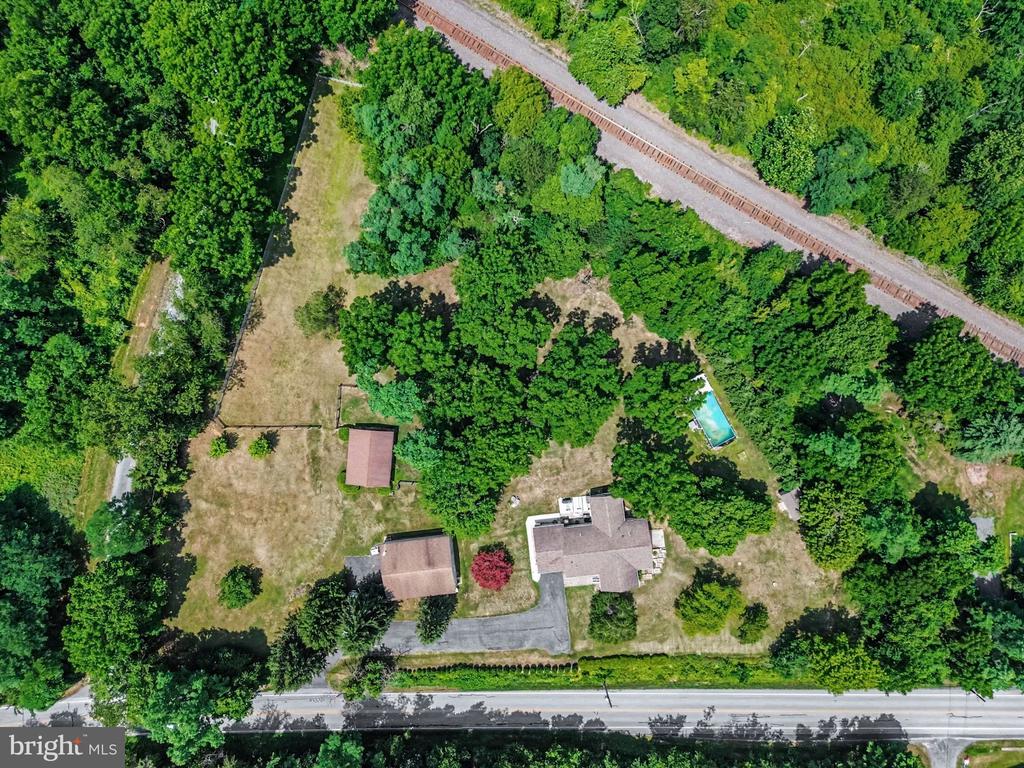 1144 OLD GETTYSBURG PIKE