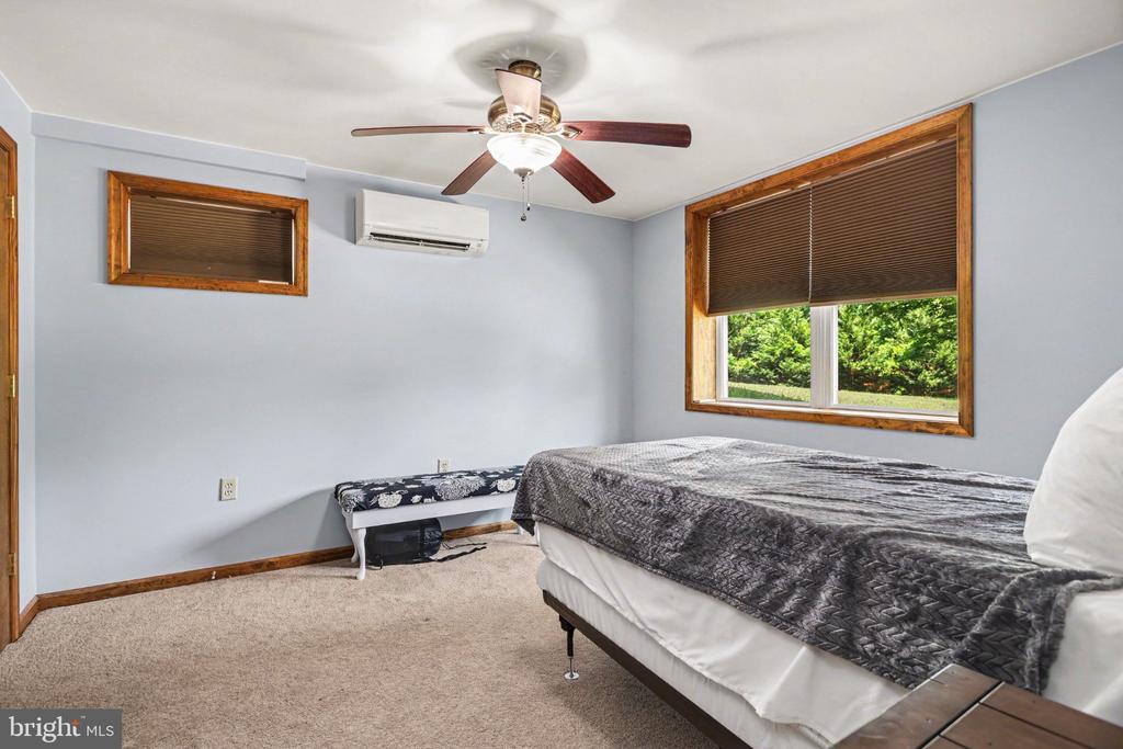 1144 OLD GETTYSBURG PIKE