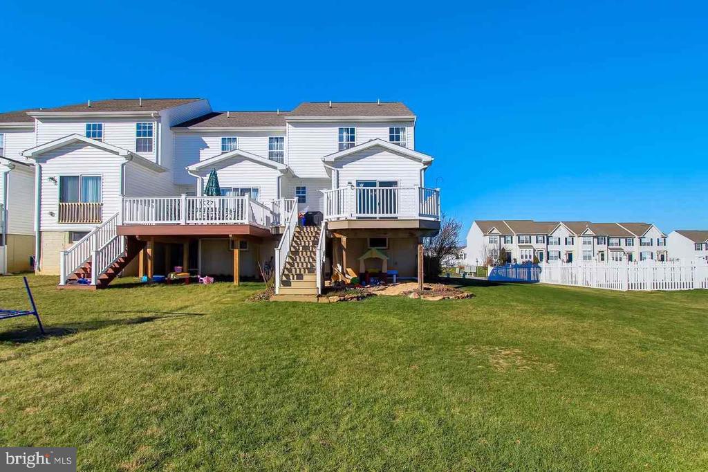 1192 LEDGE DRIVE