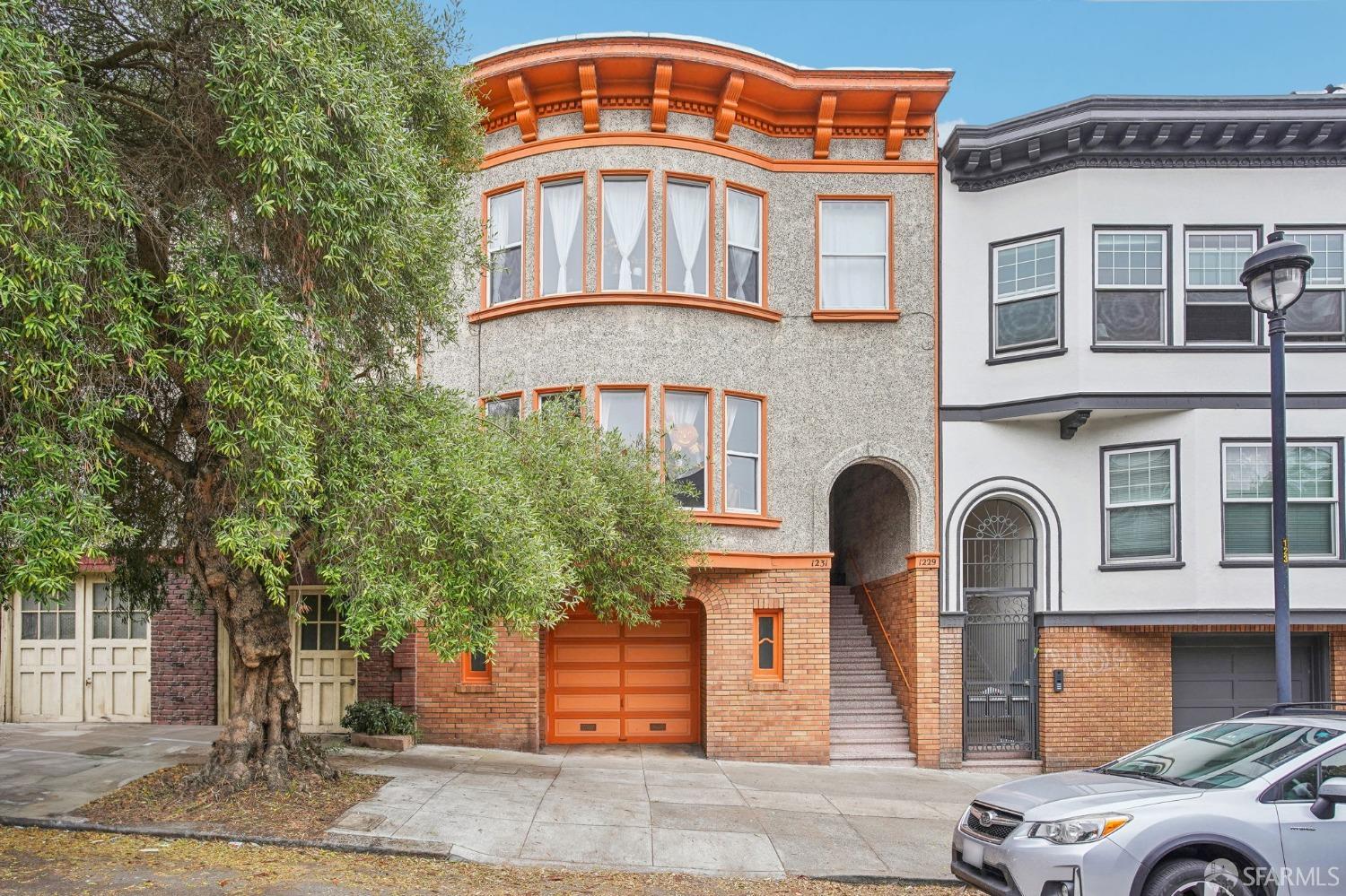 1229-1231 2nd Avenue