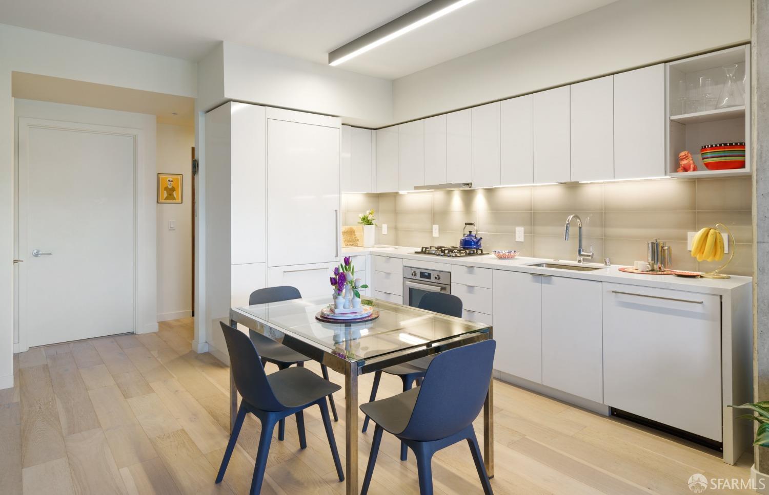 88 Arkansas Street # 528