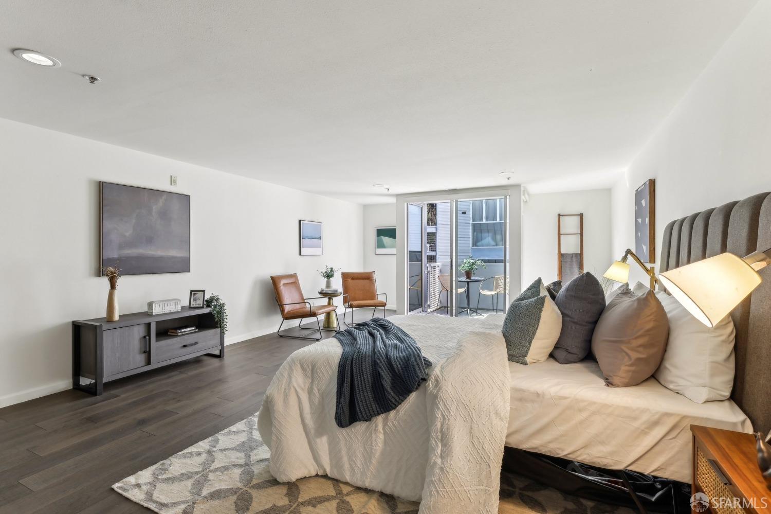 2002 3rd Street # 214