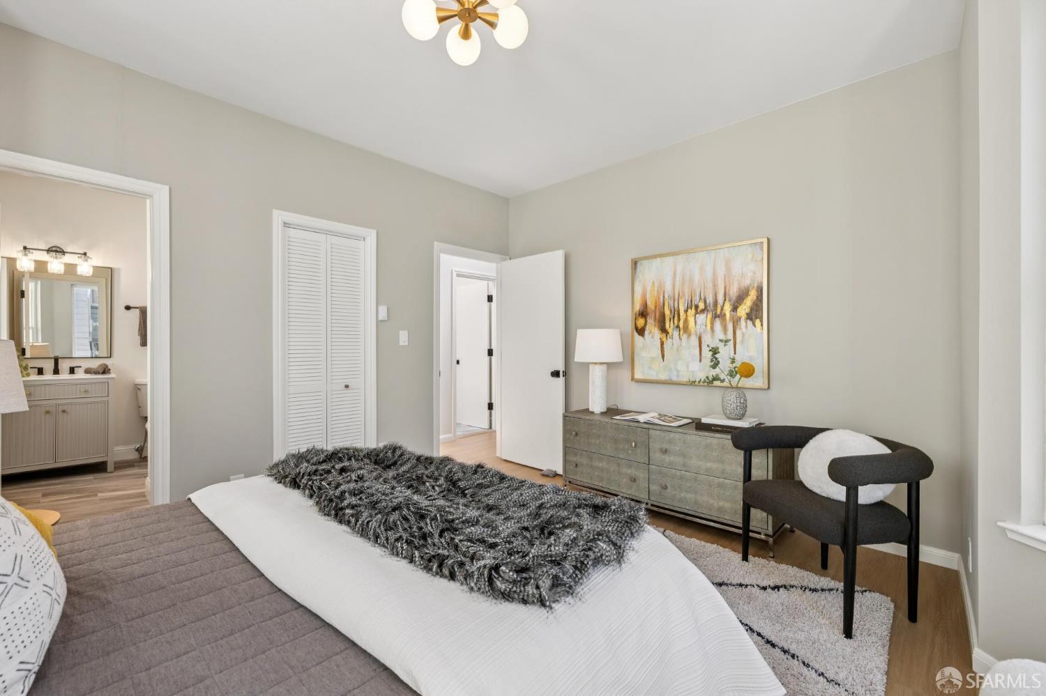 370 Waller Street # 3