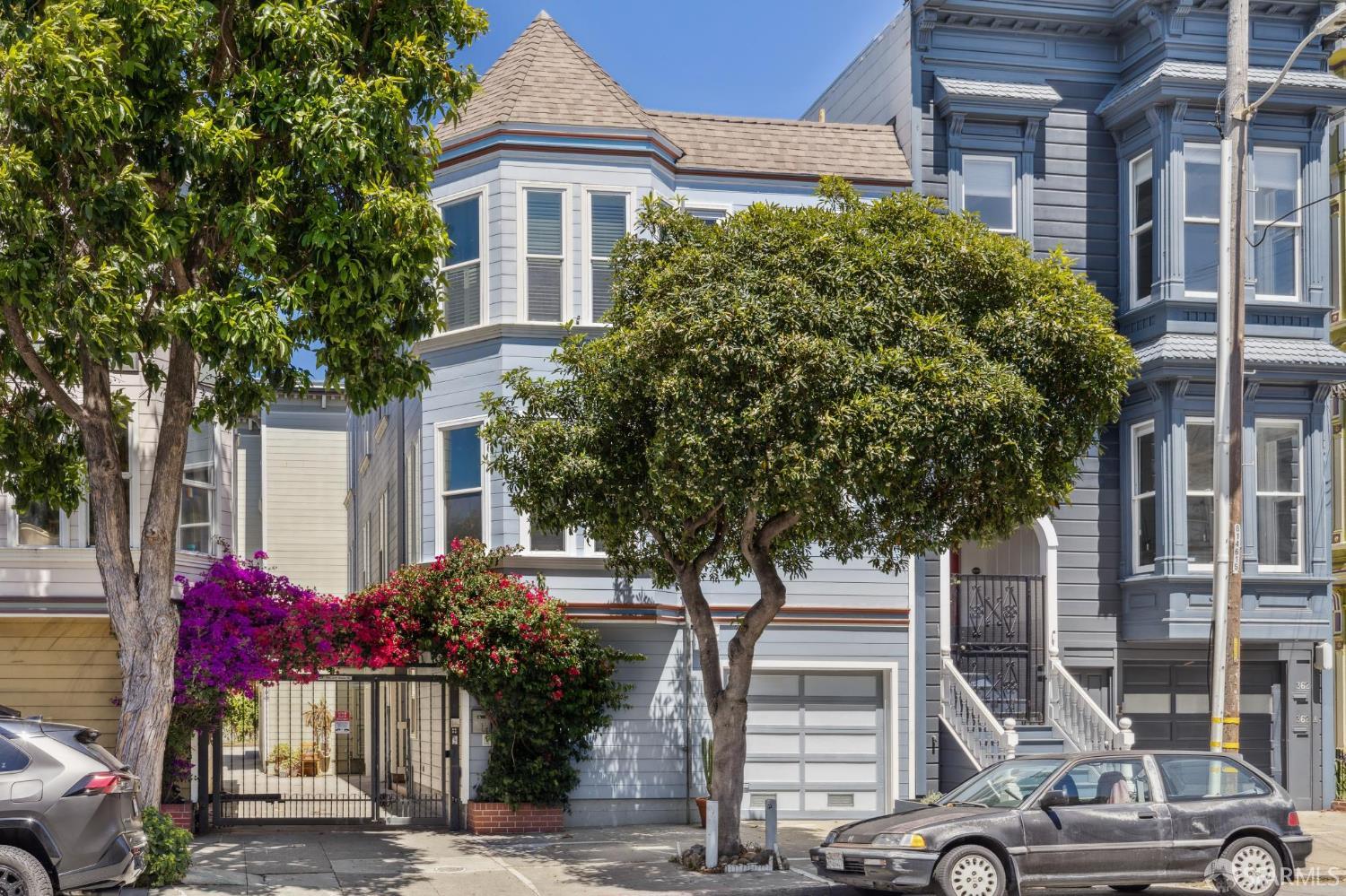 370 Waller Street # 3