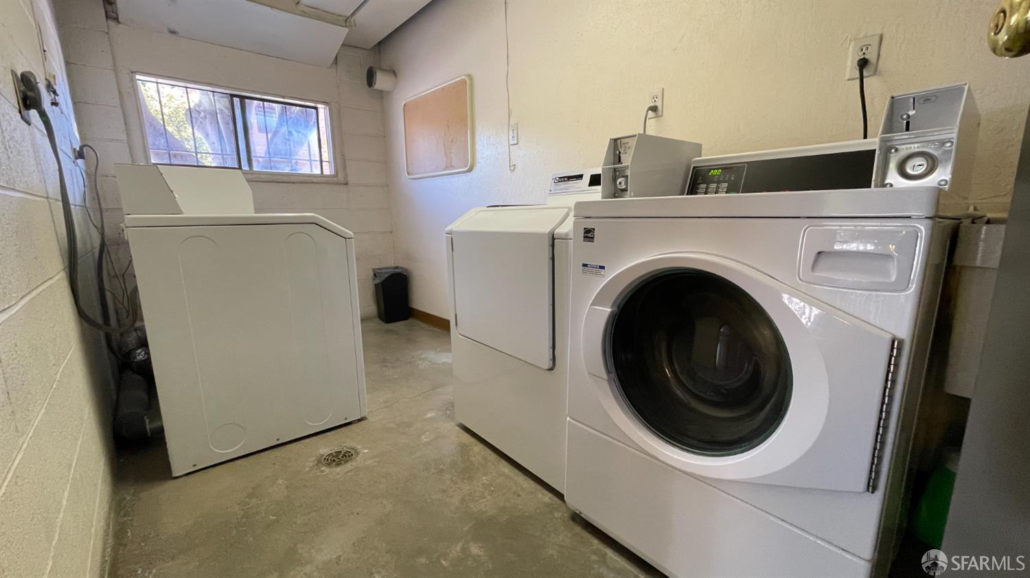 1900 Sutter Street # 12