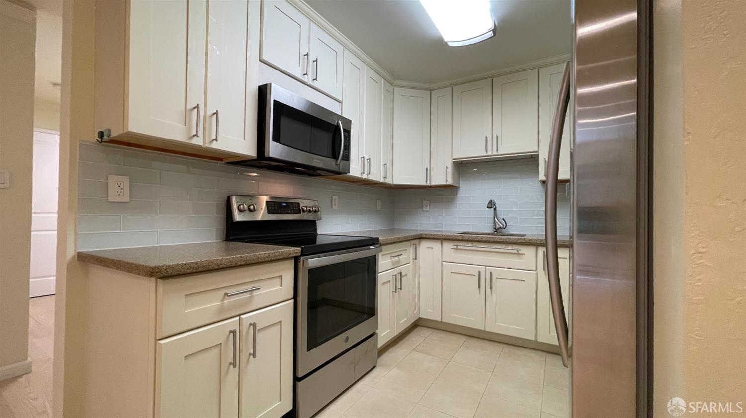 1900 Sutter Street # 12