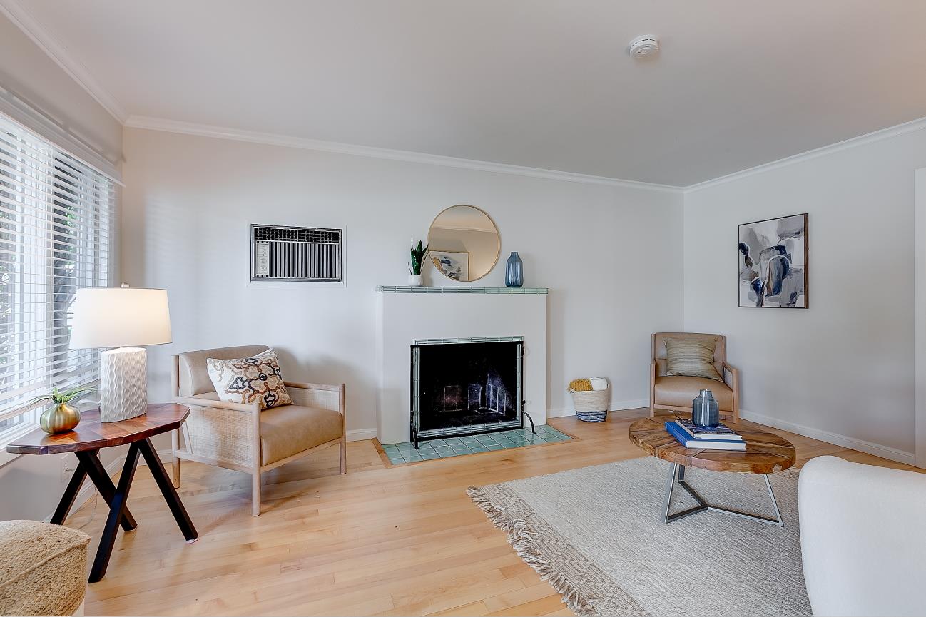 585 Bryan AVE