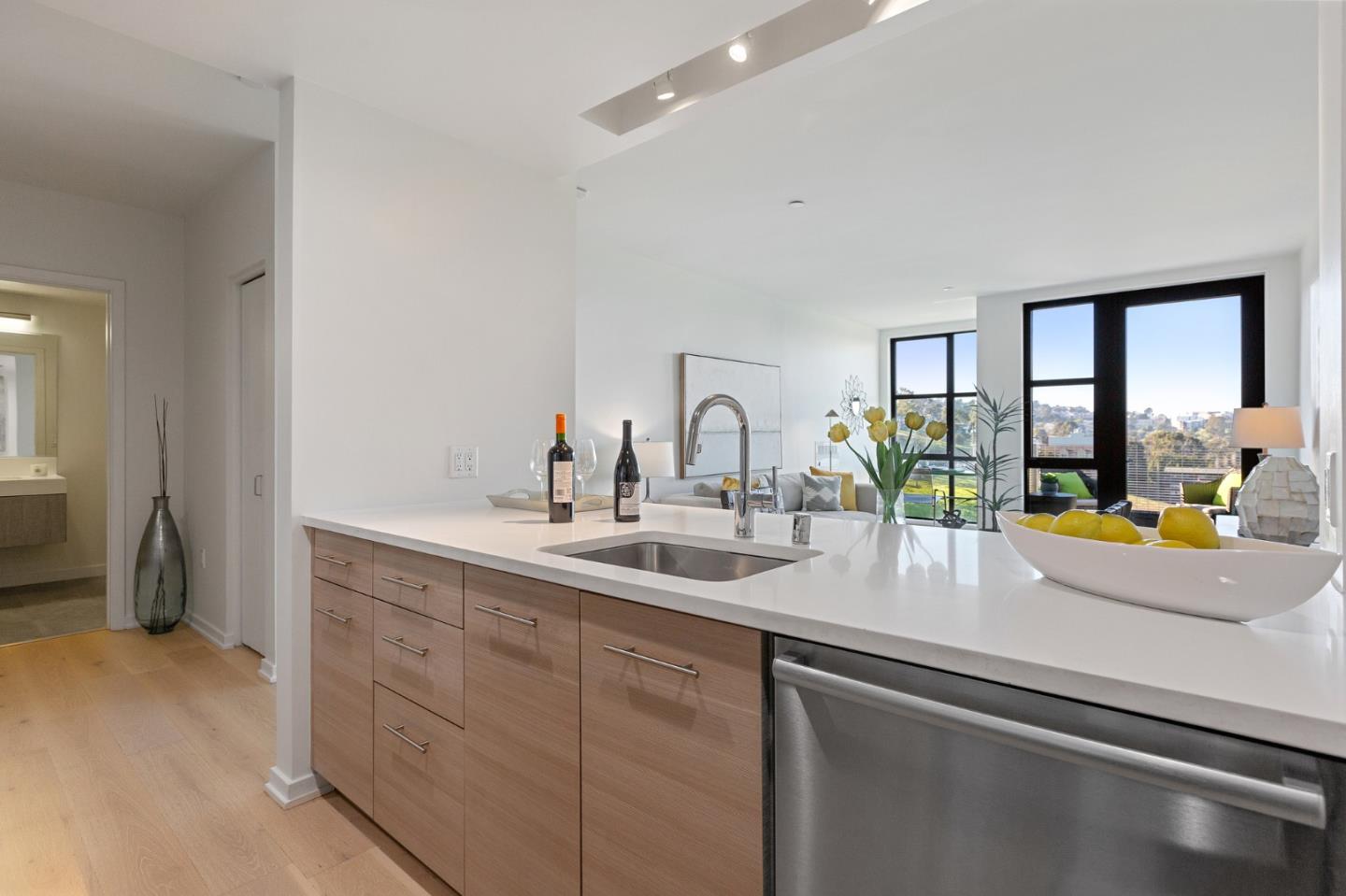 451 Donahue ST 407
