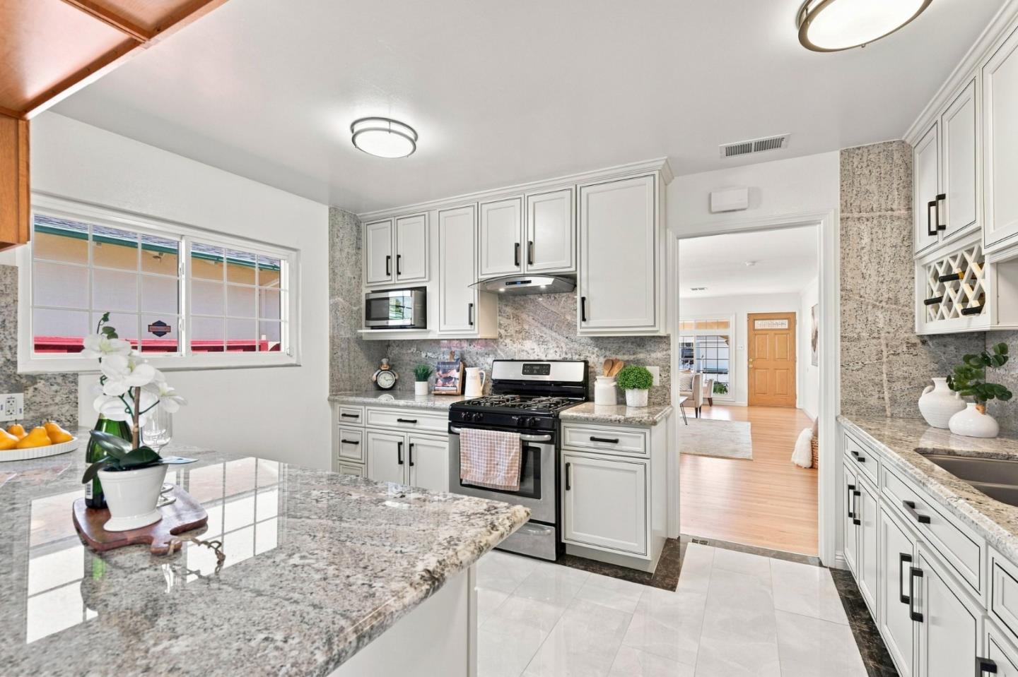 27093 Lemay WAY