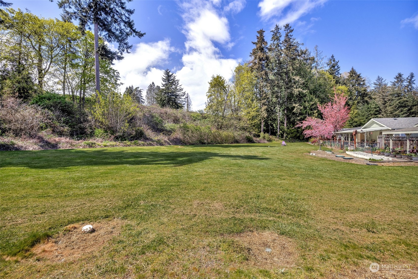 140 Green Meadows Drive