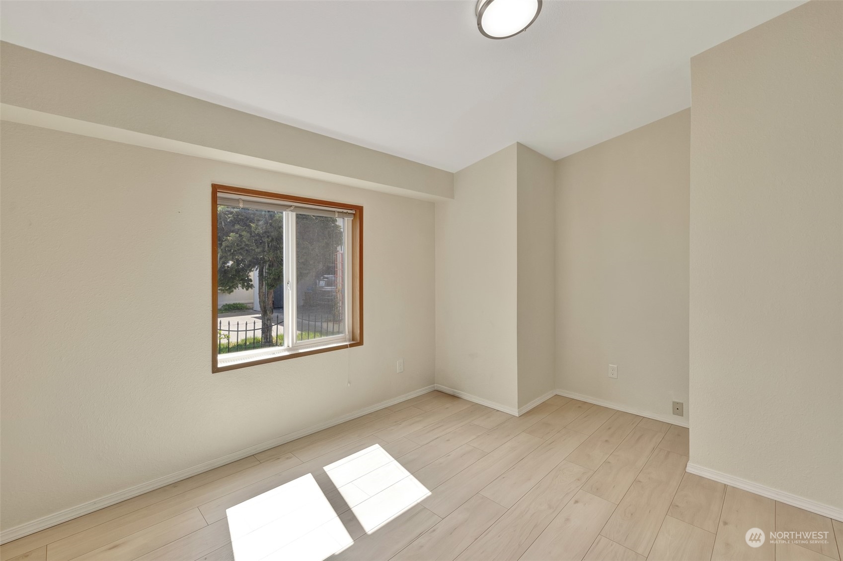 140 Green Meadows Drive