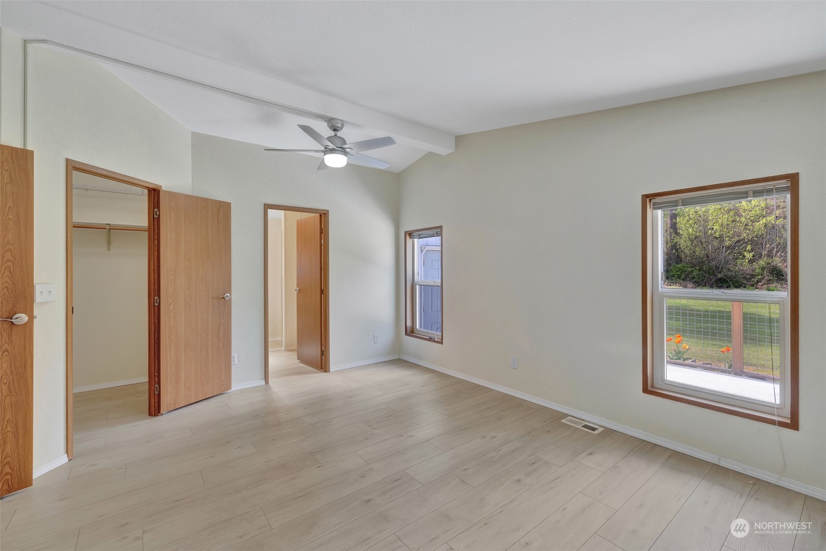 140 Green Meadows Drive