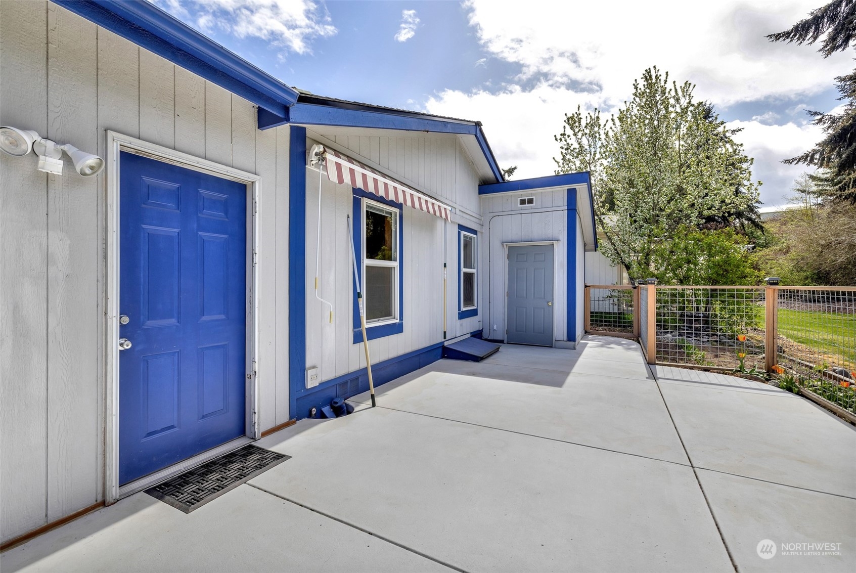 140 Green Meadows Drive