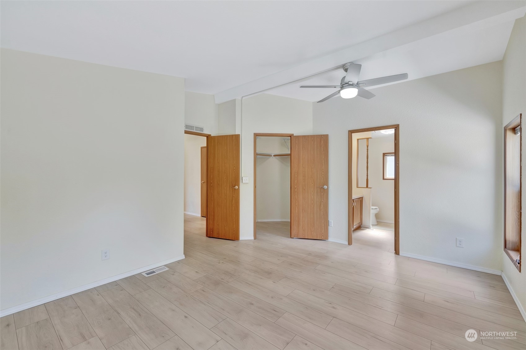 140 Green Meadows Drive