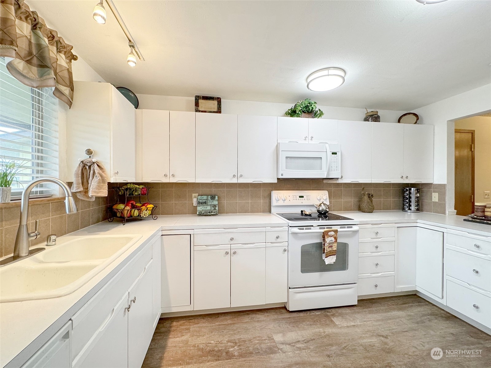 1301 S Third Avenue Unit: 21C