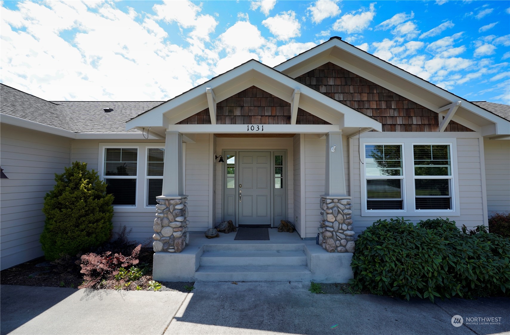 1031 New Meadows Loop