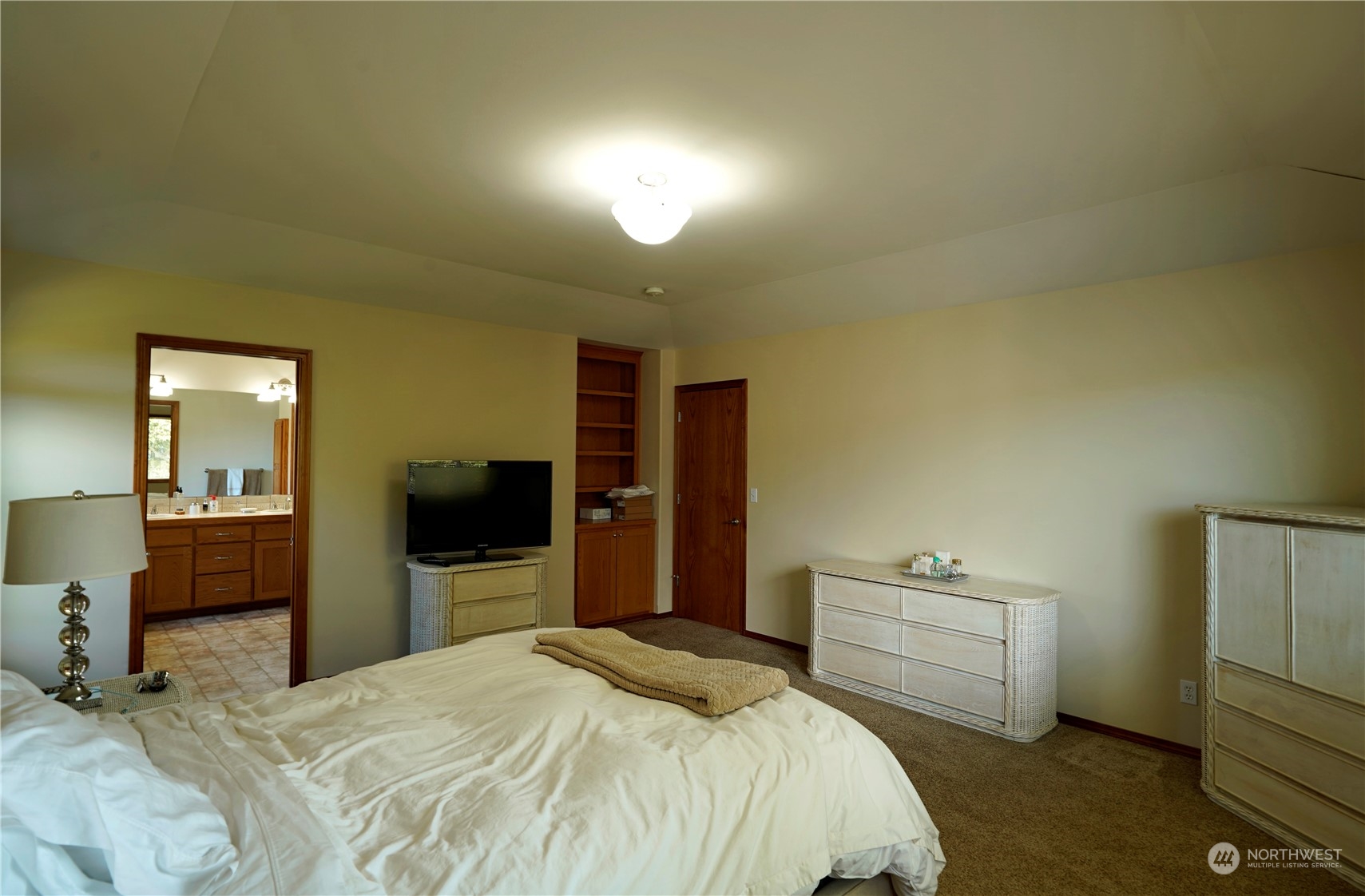 1031 New Meadows Loop