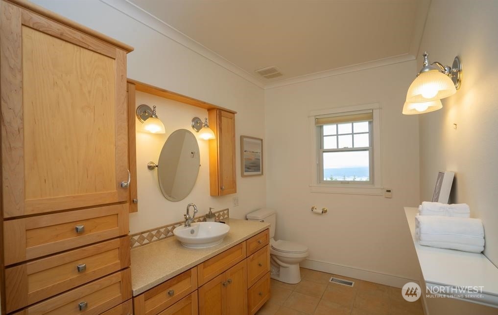 481 Carriage Drive
