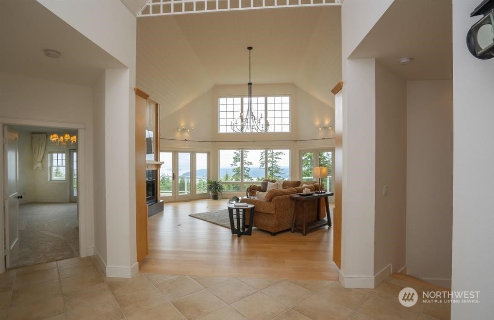 481 Carriage Drive