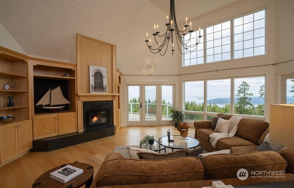 481 Carriage Drive