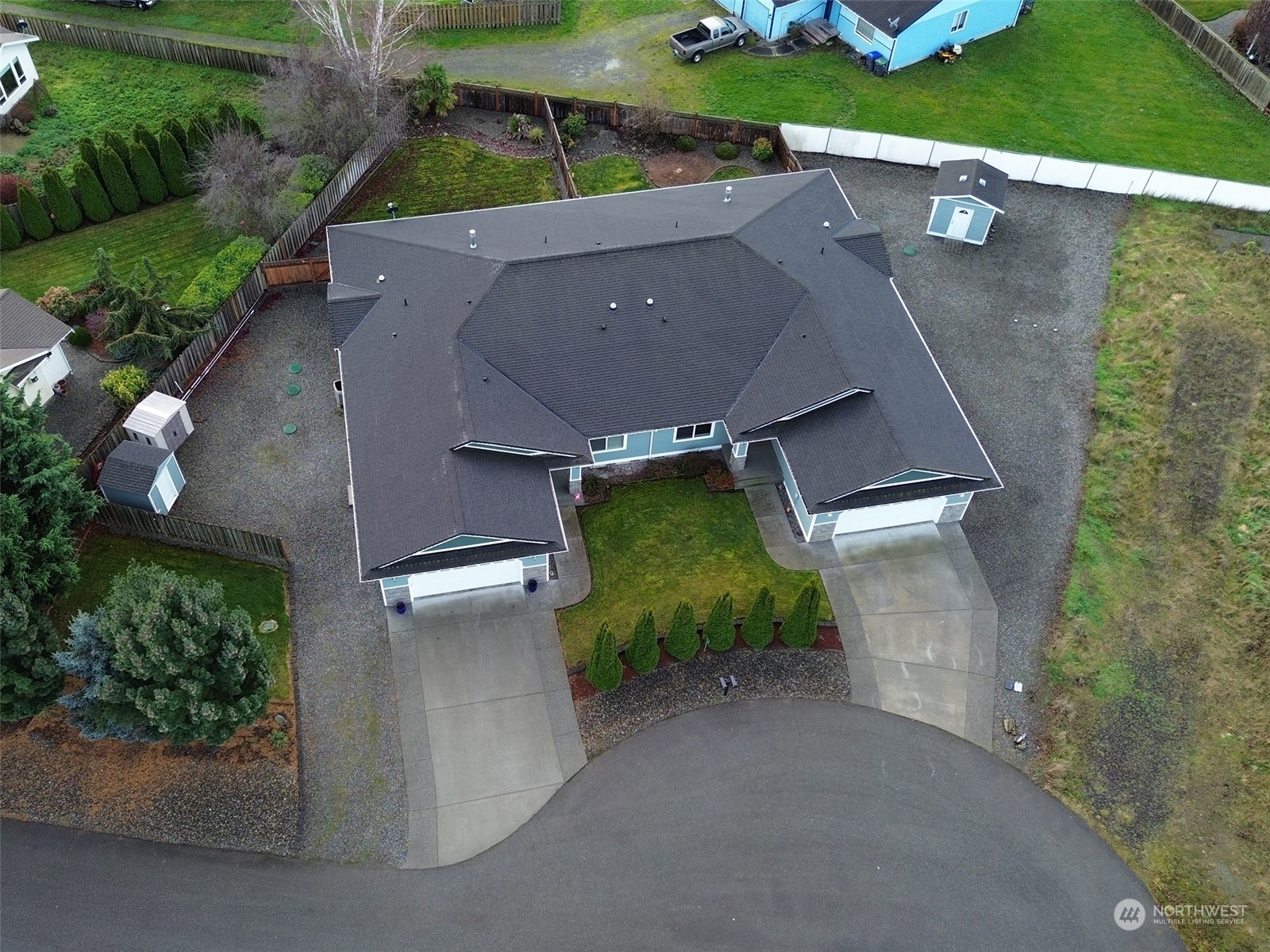53 Heron Way Unit: 14A