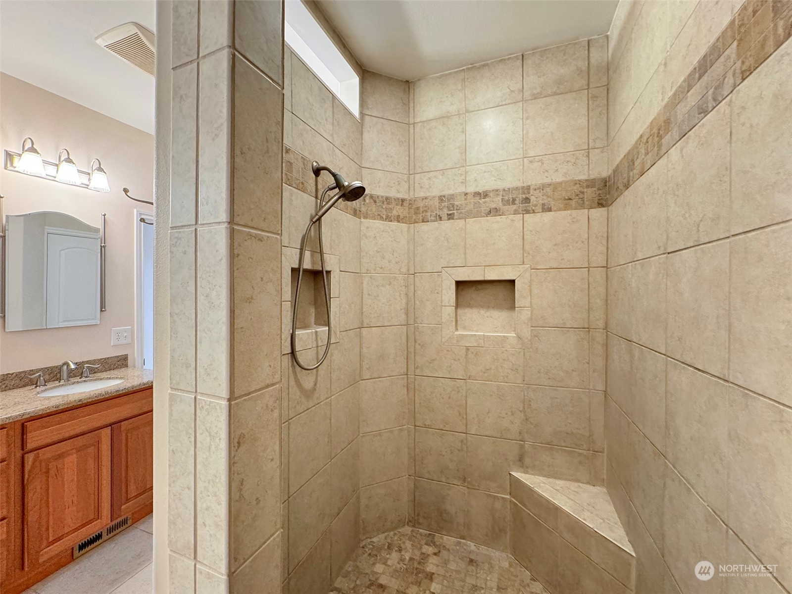 53 Heron Way Unit: 14A