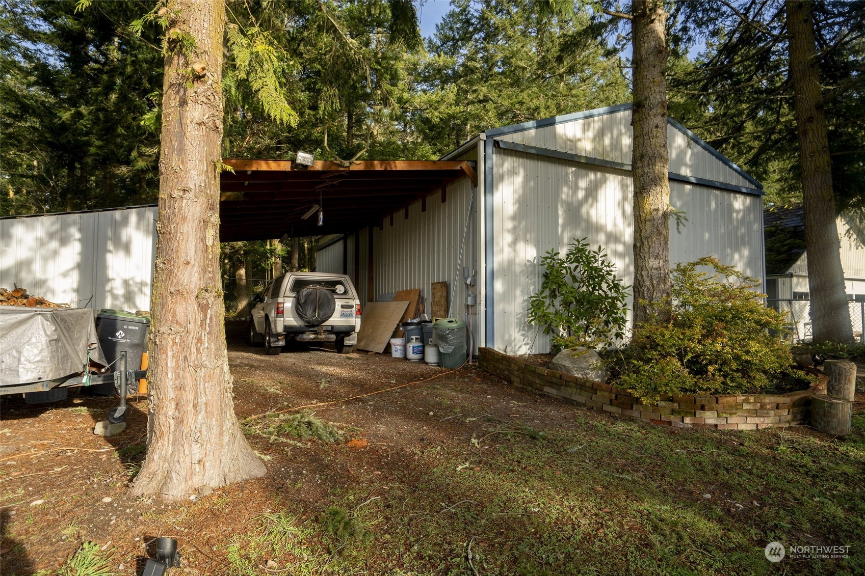 321 Farnsworth Place