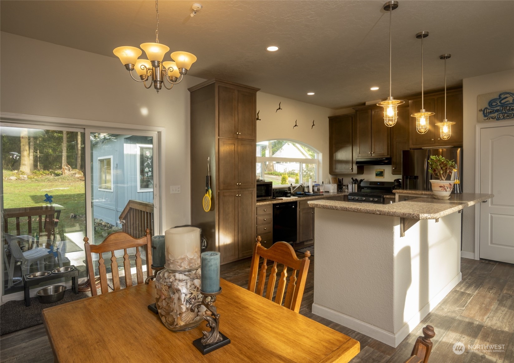 321 Farnsworth Place