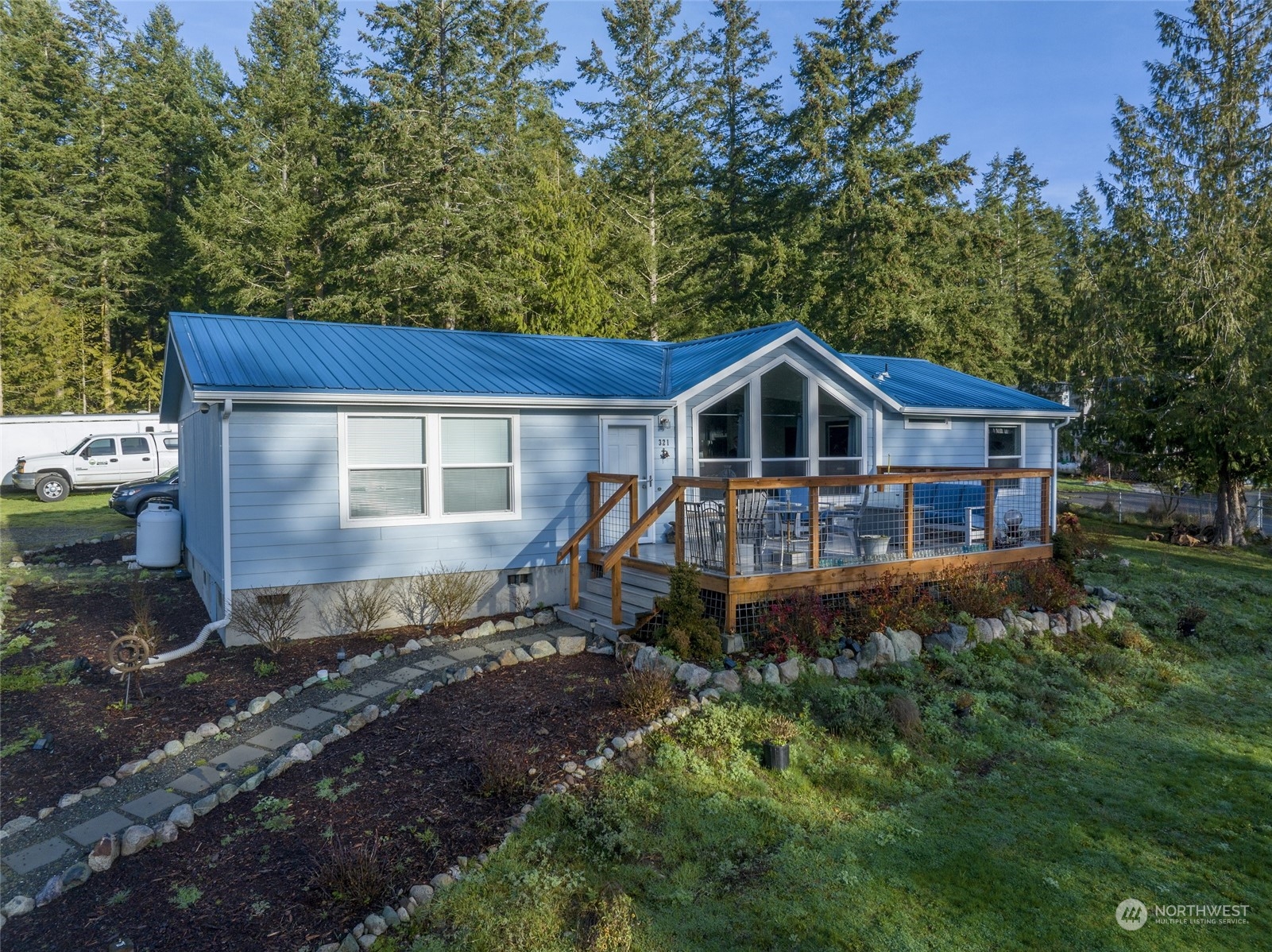 321 Farnsworth Place
