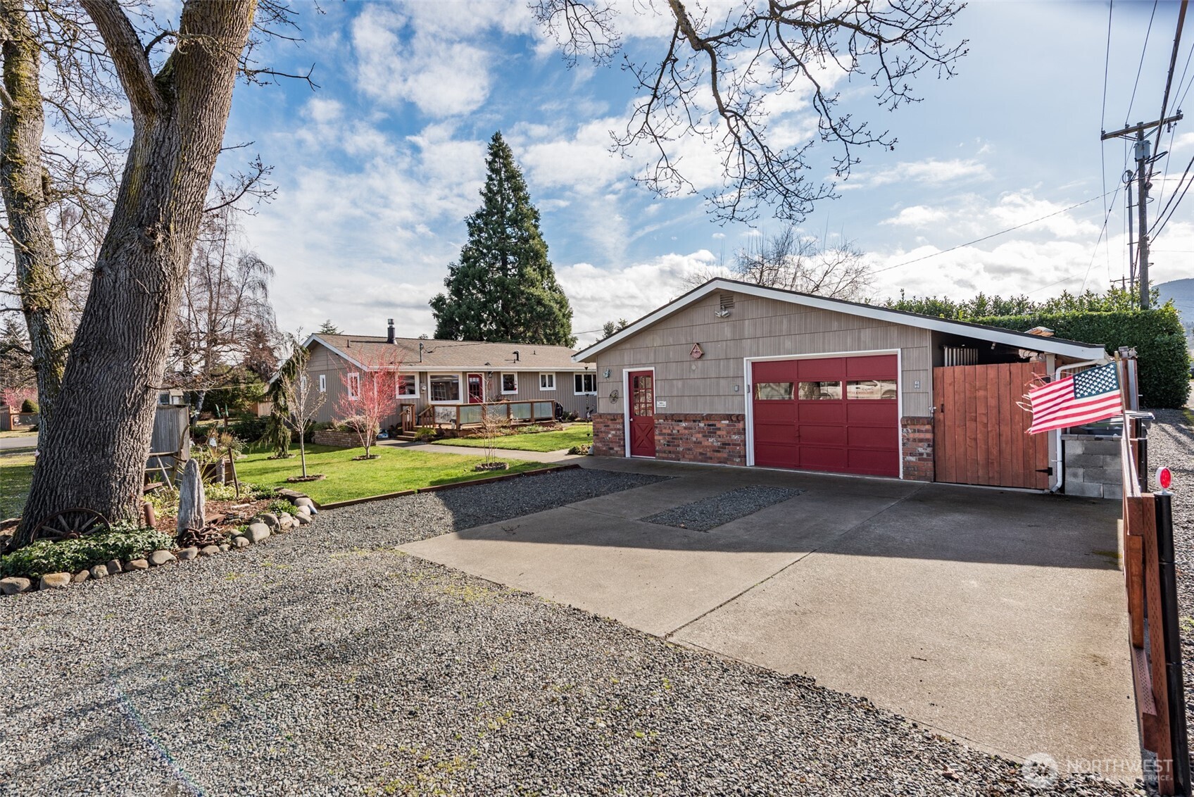 433 N Knapman Avenue