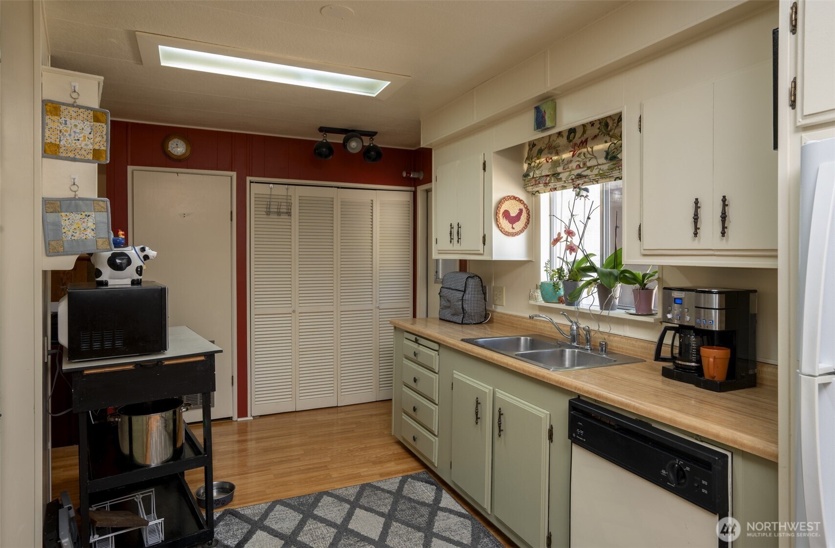 417 Dungeness Meadows