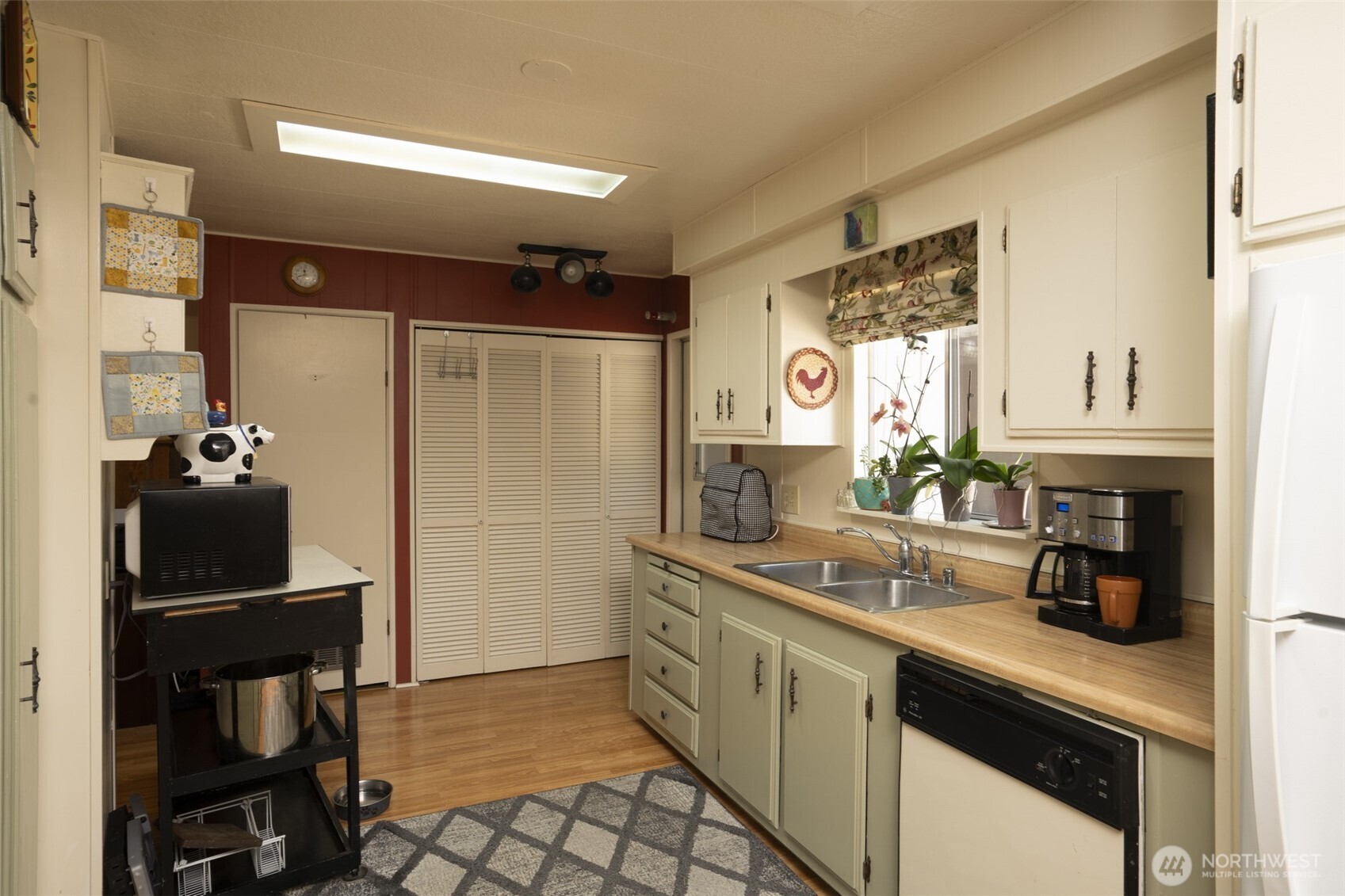417 Dungeness Meadows