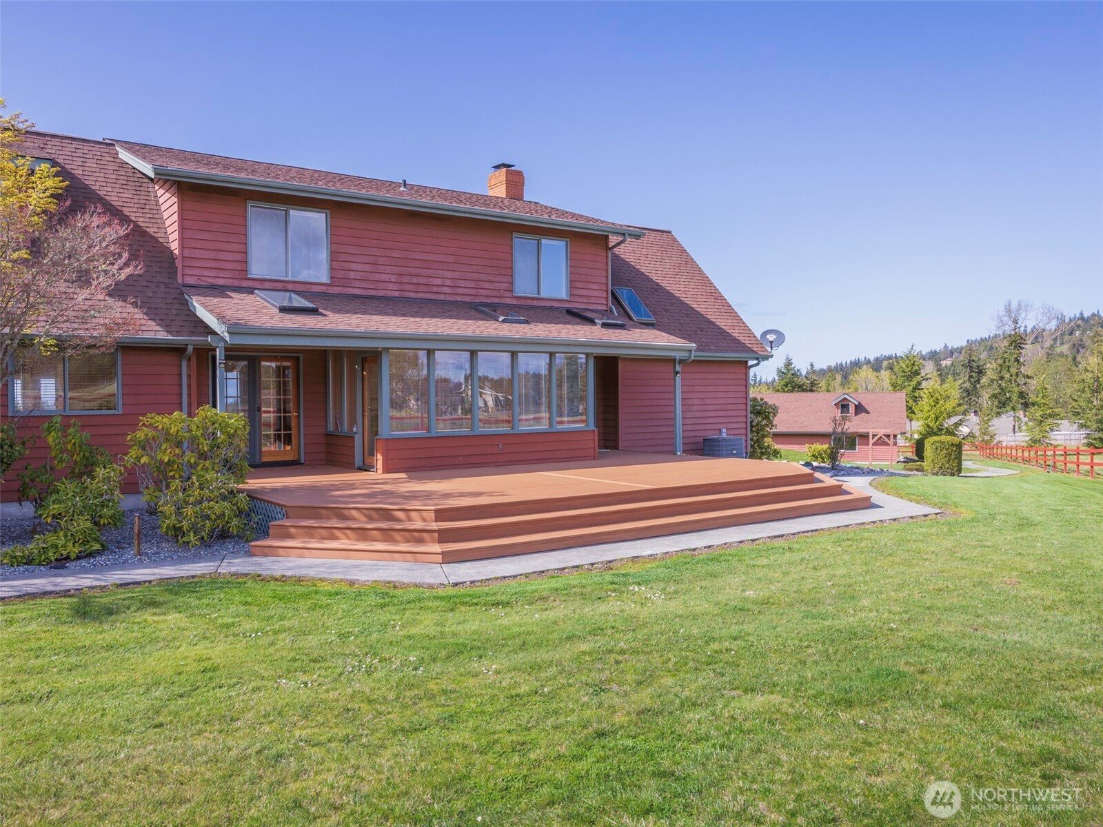 2594 Happy Valley Road