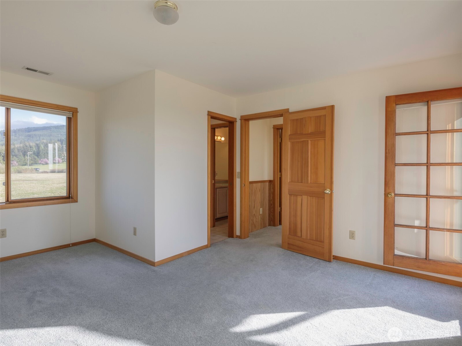 2594 Happy Valley Road