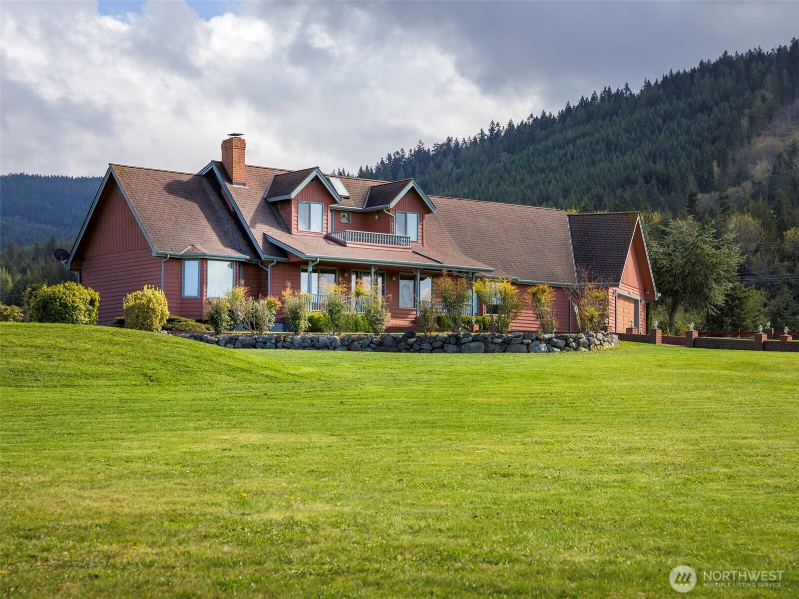 2594 Happy Valley Road