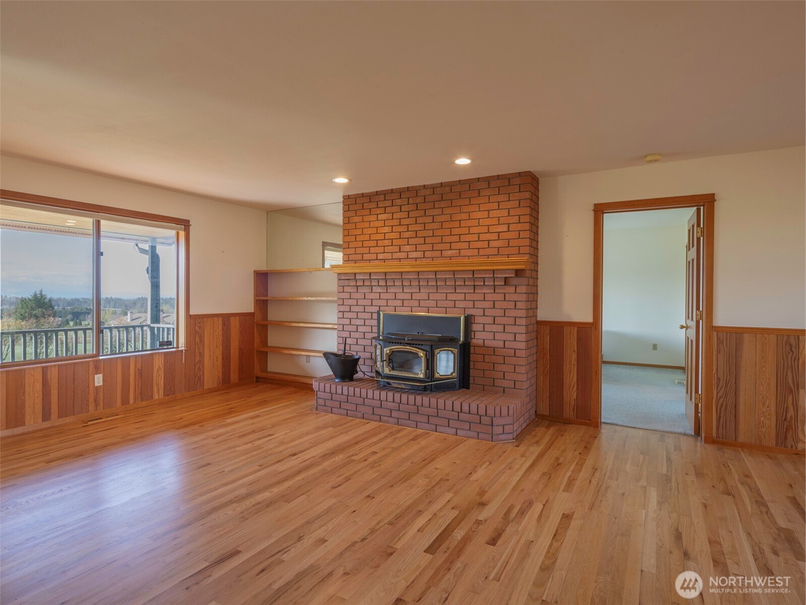 2594 Happy Valley Road